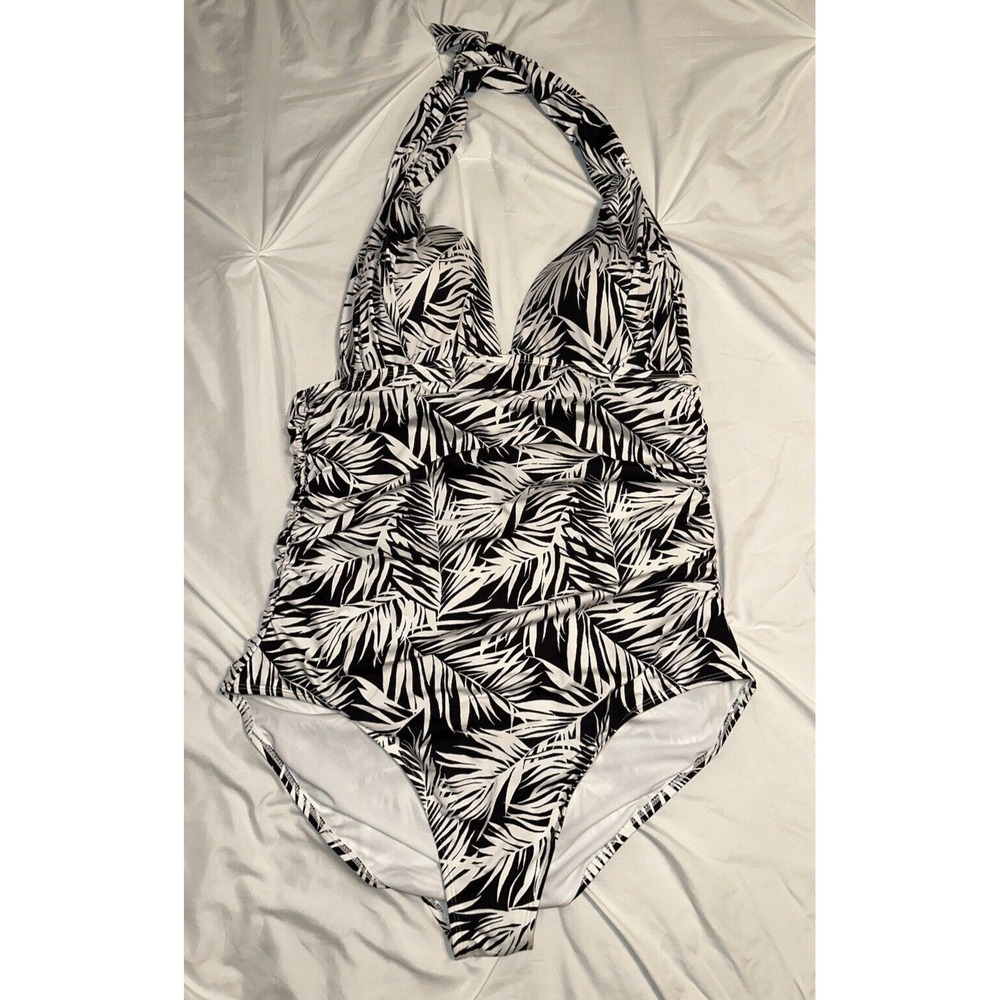New Old Navy One Piece Swimsuit Size XXL Stretch Built in Bra Ruched Tropical